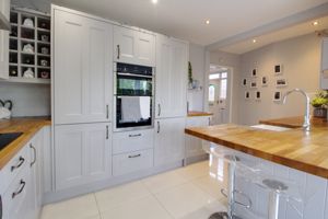 Photo 21- click for photo gallery